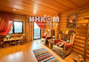 Дом 250м², 2-этажный, участок 8 сот.  