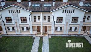 Таунхаус 216м², 3-этажный, участок 3 сот.  