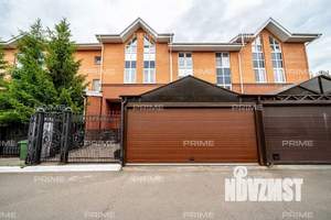 Таунхаус 260м², 3-этажный, участок 2 сот.  