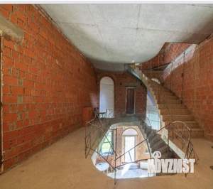 Дом 420м², 3-этажный, участок 20 сот.  