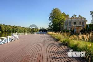 Коттедж 2160м², 3-этажный, участок 38 сот.  