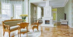 Дом 2050м&sup2;, 2-этажный, участок 52 сот.  