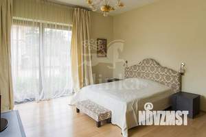 Дом 600м², 3-этажный, участок 8 сот.  