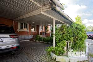 Таунхаус 220м², 3-этажный, участок 3 сот.  