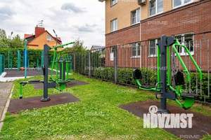 Таунхаус 260м², 3-этажный, участок 2 сот.  