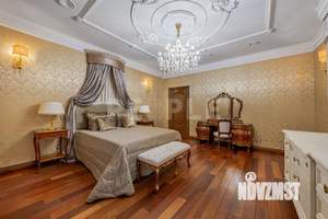 Дом 687м², 3-этажный, участок 21 сот.  