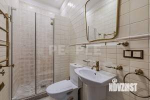 Дом 687м², 3-этажный, участок 21 сот.  