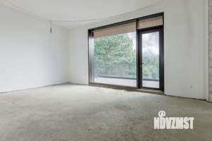Дом 400м², 2-этажный, участок 7 сот.  