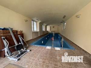 Коттедж 600м², 3-этажный, участок 15 сот.  