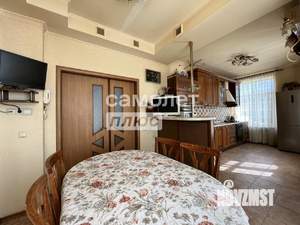 Дом 227м², 3-этажный, участок 25 сот.  