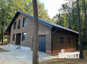 Дом 240м&sup2;, 2-этажный, участок 14 сот.  