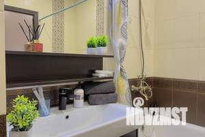 1-к квартира, посуточно, 34м2, 13/22 этаж