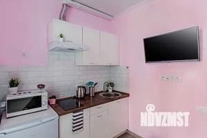 1-к квартира, посуточно, 13м2, 1/1 этаж