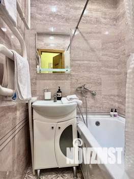 1-к квартира, посуточно, 35м2, 6/9 этаж