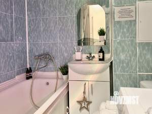 1-к квартира, посуточно, 46м2, 1/9 этаж