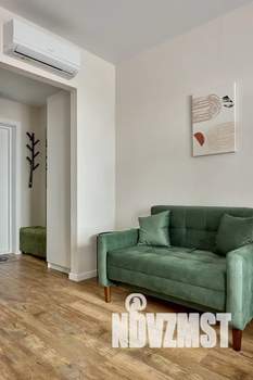 Студия квартира, посуточно, 25м2, 25/25 этаж