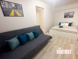 1-к квартира, посуточно, 40м2, 4/9 этаж