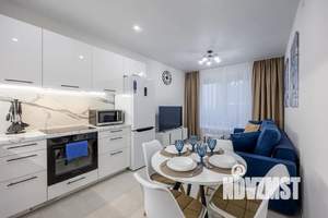 1-к квартира, посуточно, 43м2, 8/23 этаж