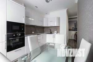 2-к квартира, посуточно, 48м2, 10/25 этаж