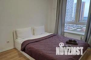 1-к квартира, посуточно, 40м2, 5/25 этаж