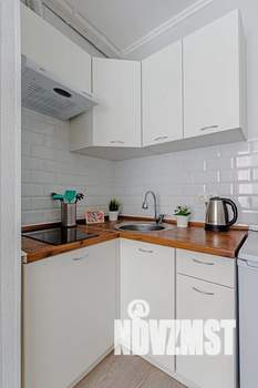 Студия квартира, посуточно, 13м2, 2/25 этаж