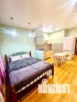 Студия квартира, посуточно, 35м2, 4/24 этаж