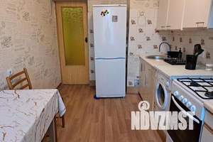 1-к квартира, посуточно, 35м2, 6/9 этаж
