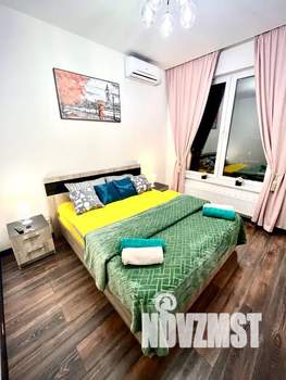 1-к квартира, посуточно, 39м2, 13/25 этаж