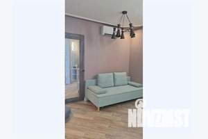 1-к квартира, посуточно, 44м2, 18/22 этаж