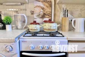 1-к квартира, посуточно, 35м2, 6/9 этаж