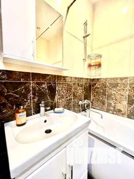 1-к квартира, посуточно, 47м2, 15/24 этаж