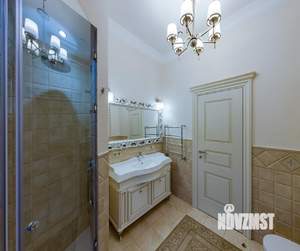 3-к квартира, на длительный срок, 142м2, 4/4 этаж