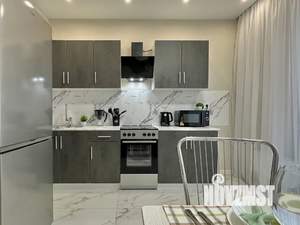 1-к квартира, посуточно, 41м2, 4/25 этаж