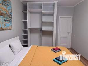 2-к квартира, посуточно, 66м2, 1/1 этаж