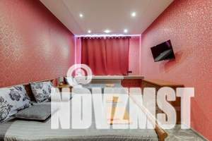 1-к квартира, посуточно, 42м2, 6/20 этаж