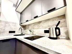 1-к квартира, посуточно, 35м2, 2/25 этаж