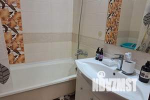 1-к квартира, посуточно, 45м2, 14/22 этаж