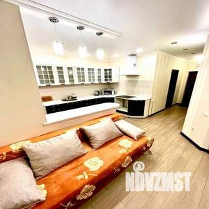 1-к квартира, посуточно, 40м2, 1/1 этаж