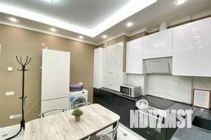 2-к квартира, посуточно, 46м2, 7/24 этаж