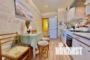 1-к квартира, посуточно, 35м2, 6/9 этаж