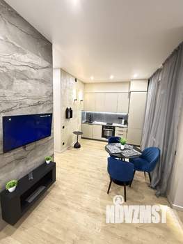 Студия квартира, посуточно, 39м2, 6/25 этаж