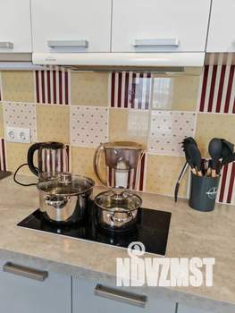 Студия квартира, посуточно, 27м2, 8/23 этаж