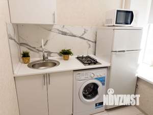 2-к квартира, посуточно, 42м2, 3/9 этаж