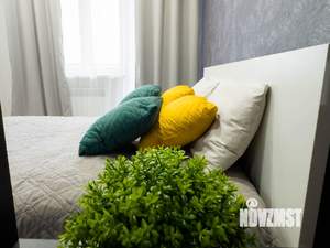 1-к квартира, посуточно, 40м2, 8/25 этаж