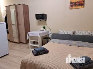 Студия квартира, посуточно, 21м2, 1/20 этаж