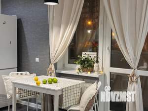 Студия квартира, посуточно, 42м2, 1/22 этаж