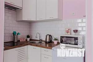 1-к квартира, посуточно, 18м2, 2/25 этаж