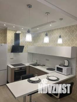 Студия квартира, посуточно, 36м2, 4/25 этаж