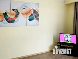 1-к квартира, посуточно, 43м2, 1/1 этаж