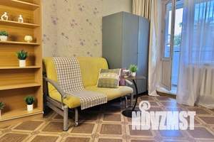 1-к квартира, посуточно, 35м2, 6/9 этаж